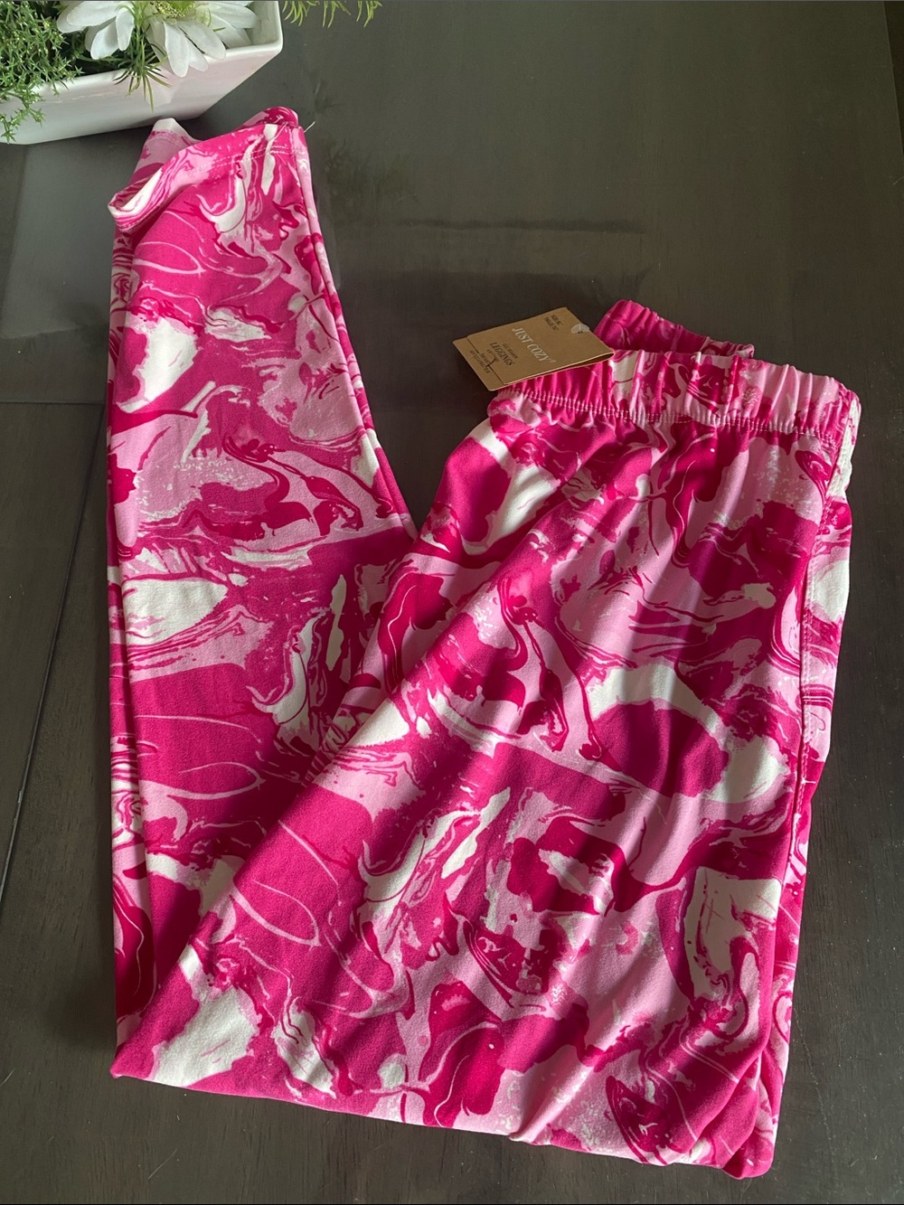 NEW🌈 Just Cozy Pink Marble Print Leggings Ladies Clothes